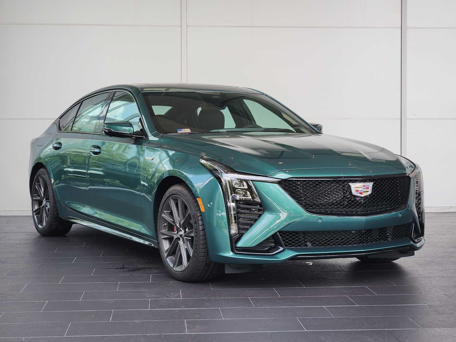 2026 Cadillac CT5 V photo 2