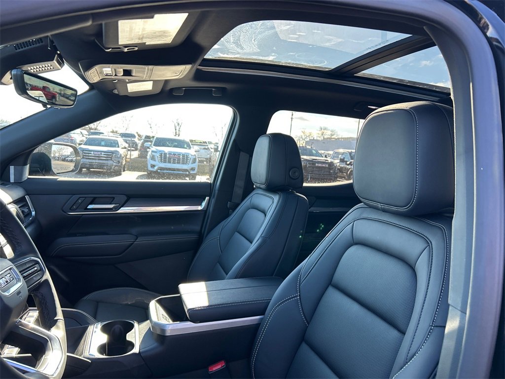 2026 GMC TERRAIN - Image 14