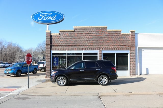 2013 Ford Explorer Limited's photo