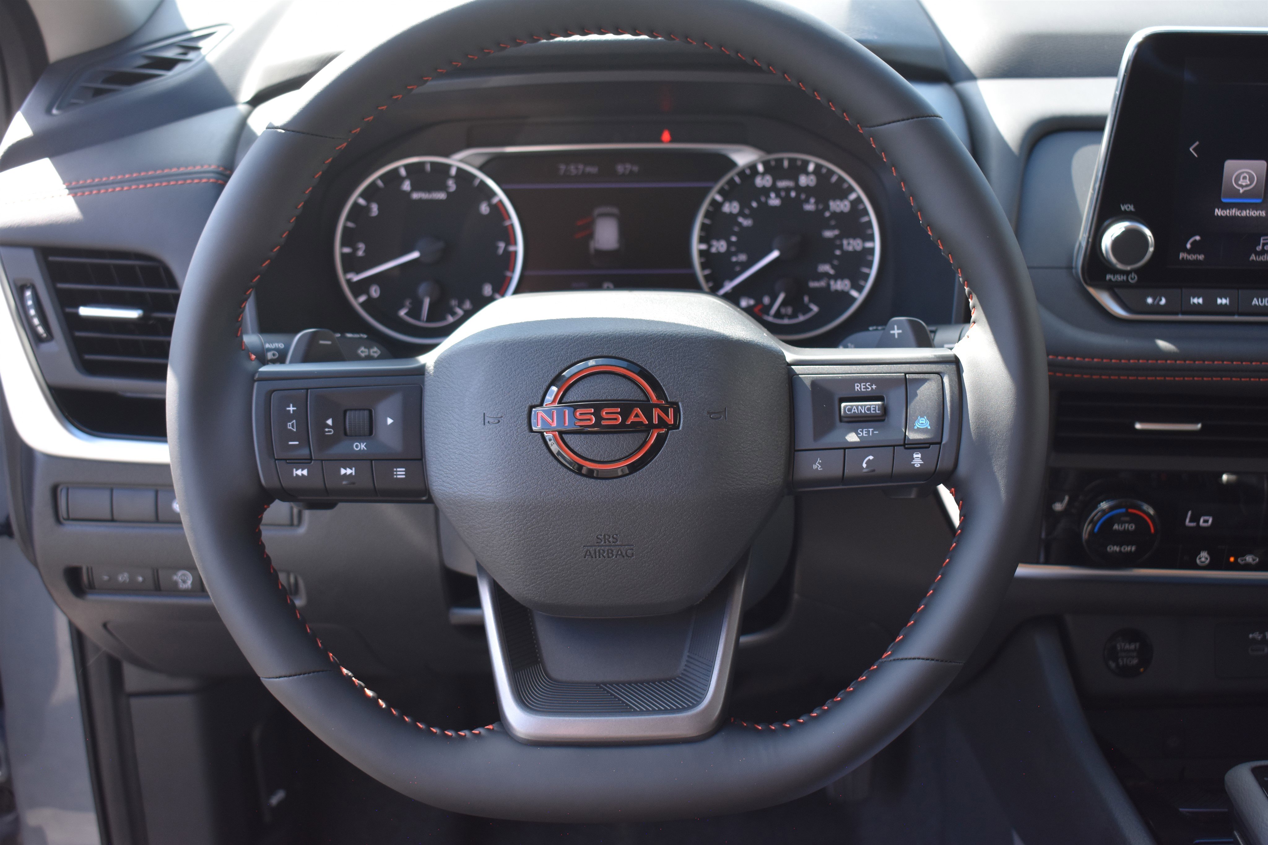 2026 Nissan Rogue SV photo 8