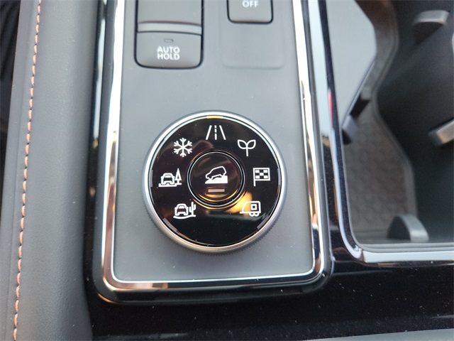 2025 Nissan Pathfinder Rock Creek photo 15