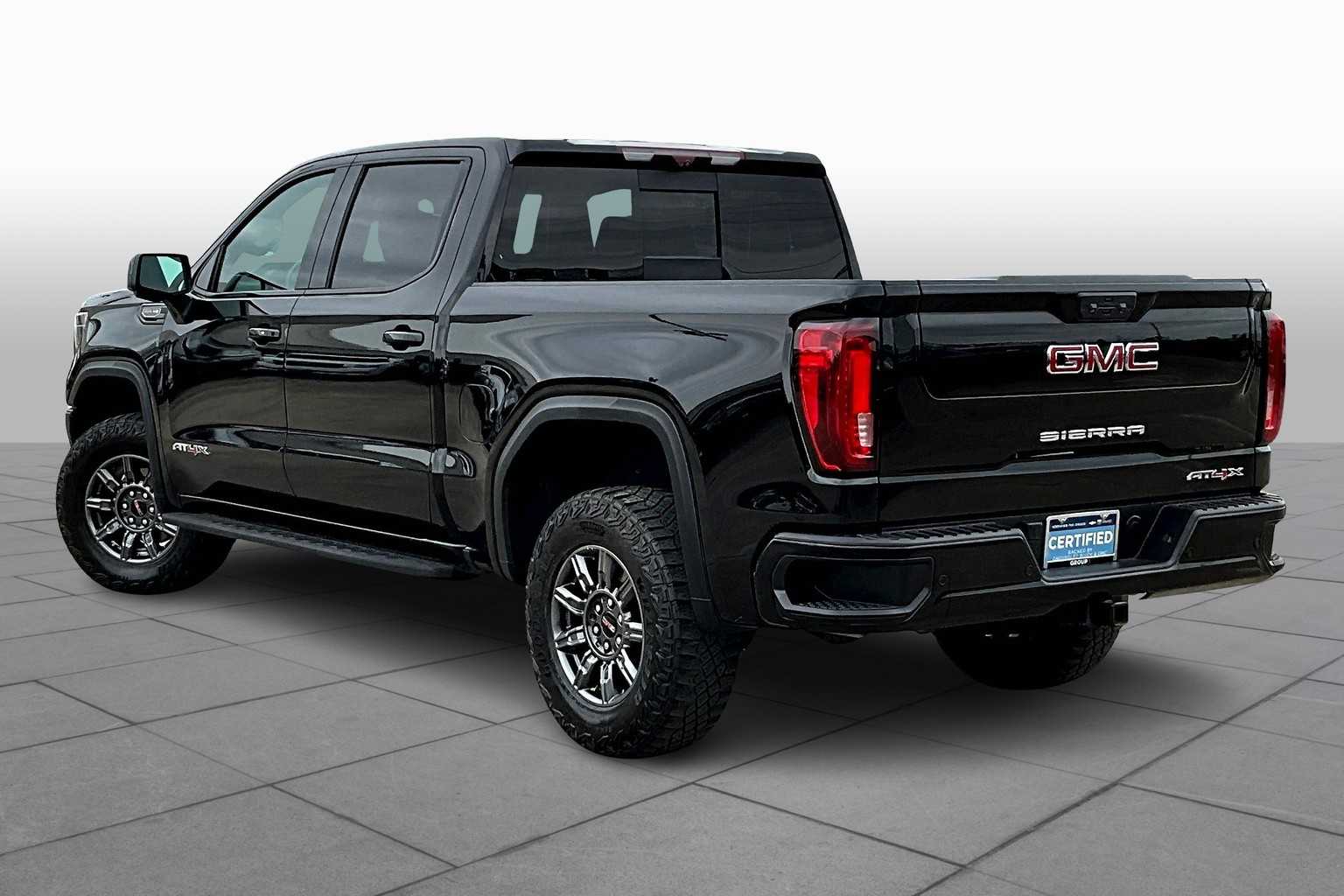 2023 Gmc Sierra 1500 AT4X photo 10