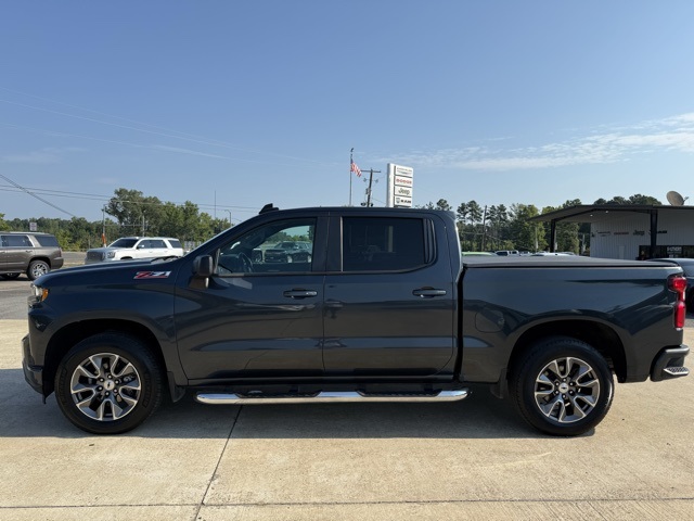 2020 Chevrolet Silverado 1500 RST photo 2