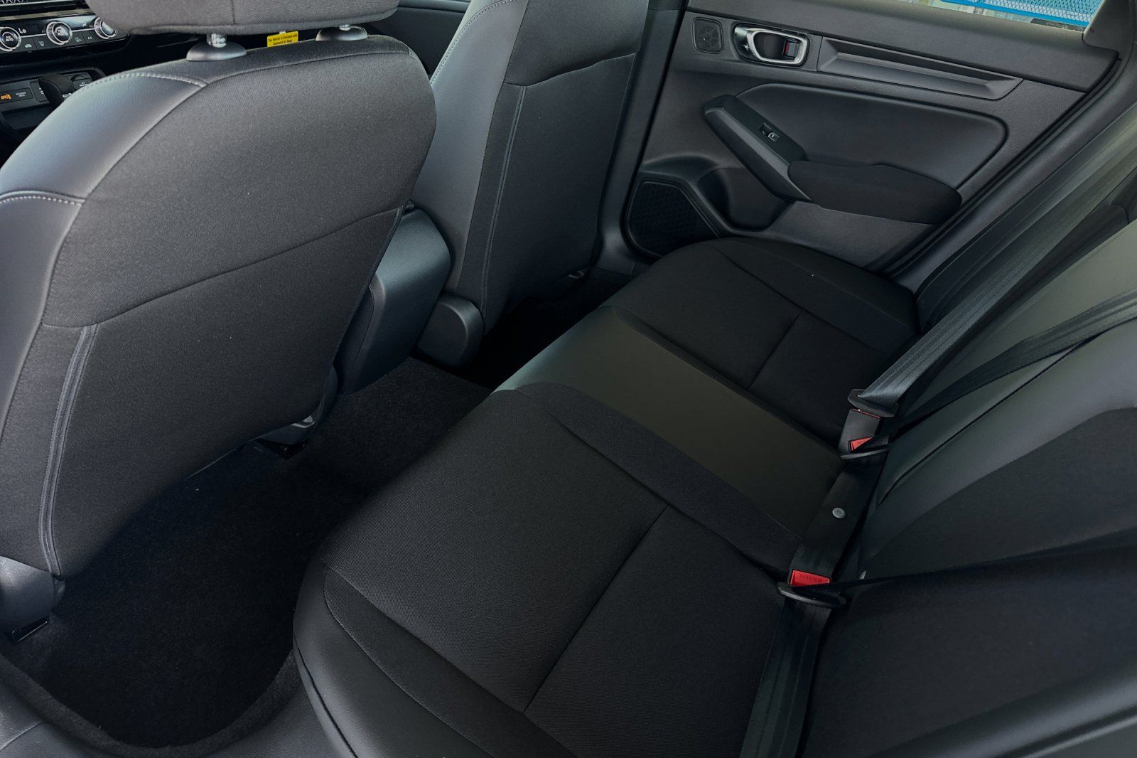 2025 Honda Civic Sport photo 12