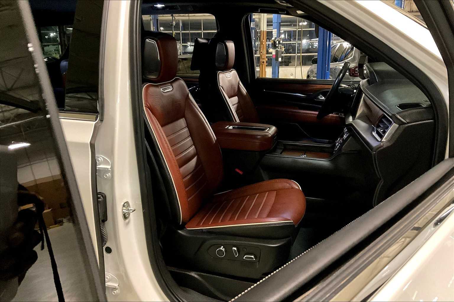 2023 Gmc Yukon Denali Ultimate photo 8
