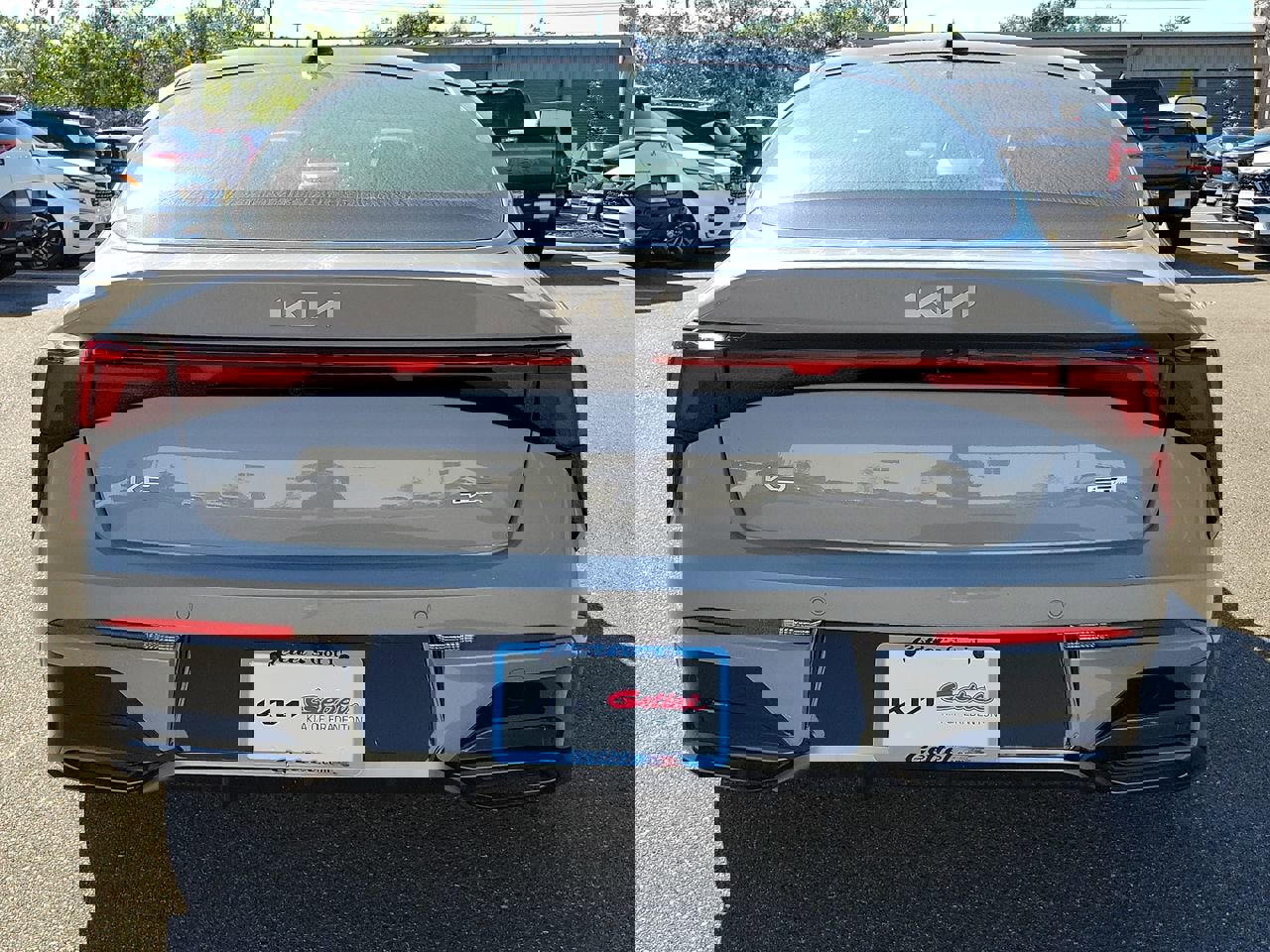 2025 Kia K5 GT-Line photo 6