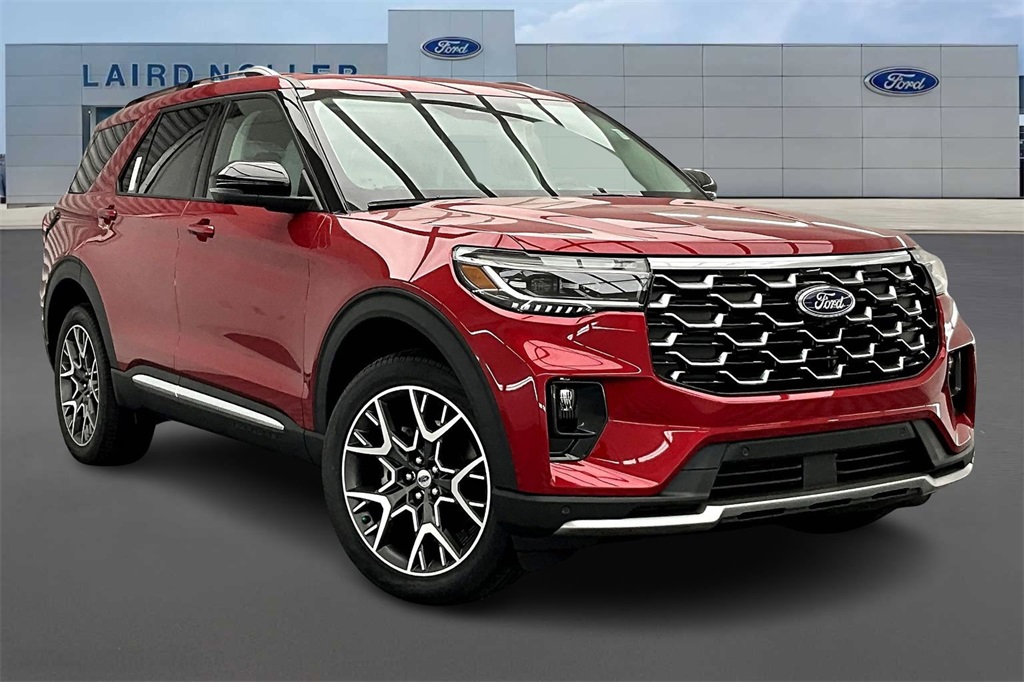2025 Ford Explorer Platinum photo 2