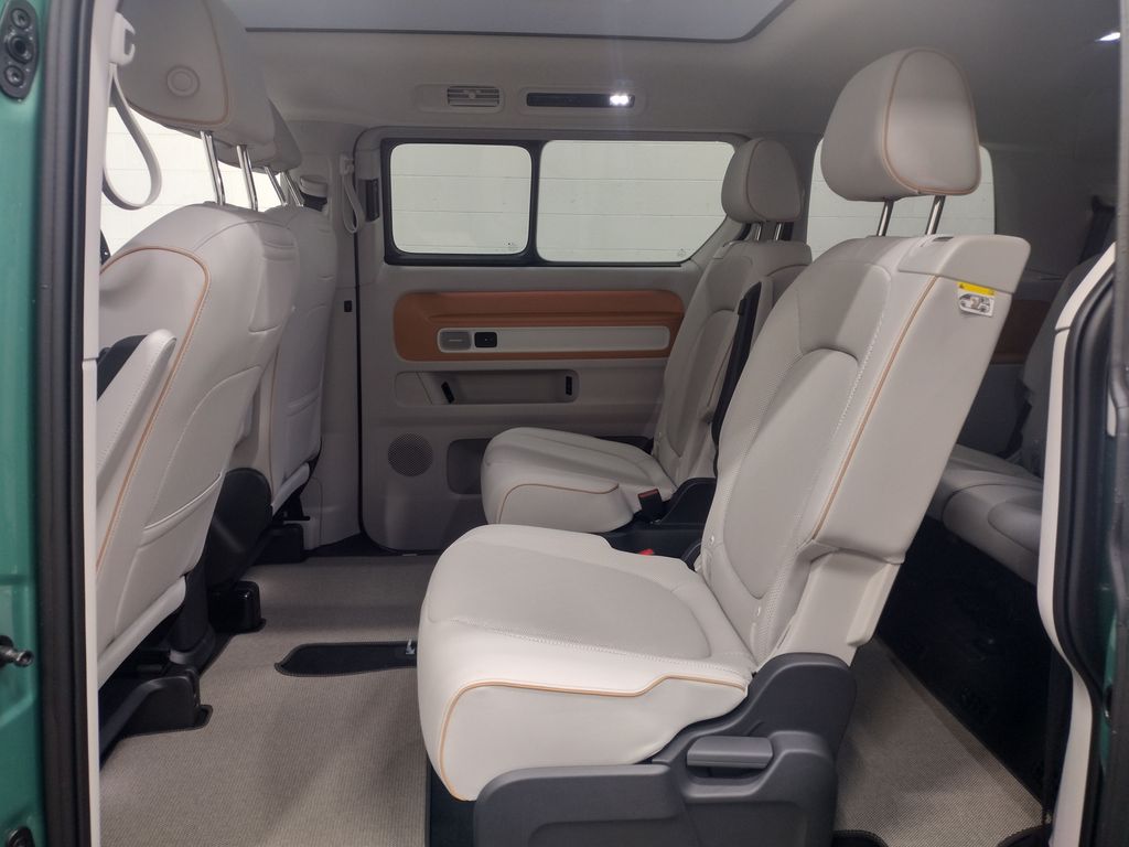 2025 Volkswagen ID. Buzz photo 23