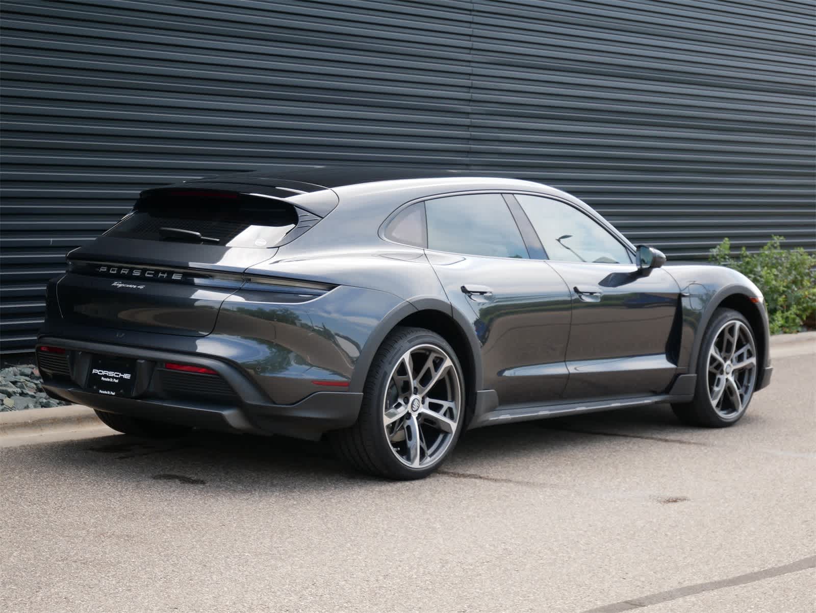 2021 Porsche Taycan 4 Cross Turismo photo 20