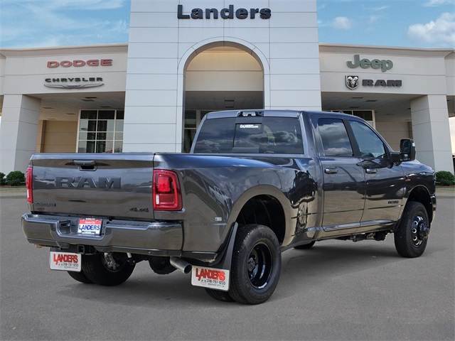 2025 Ram 3500 Laramie photo 3