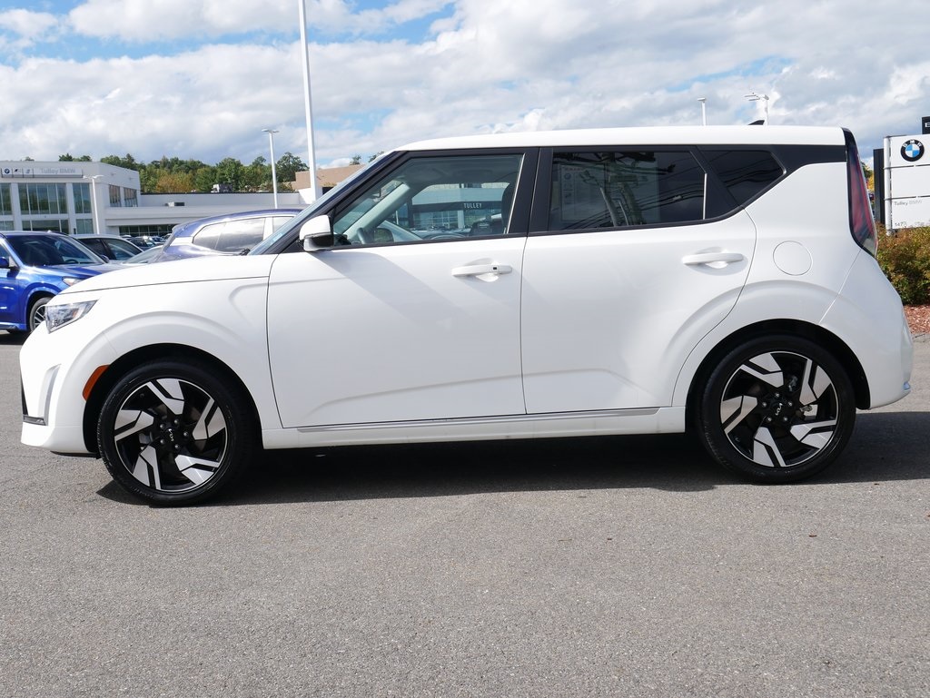 2025 Kia Soul GT-Line photo 4