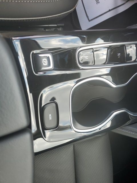 2023 Buick Envision Essence photo 21