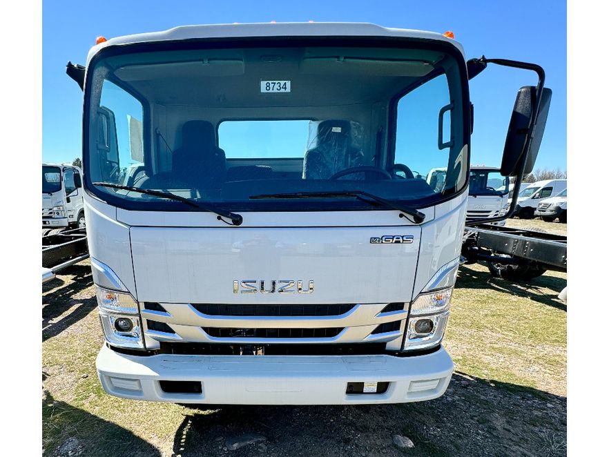 New 2024 Isuzu NRR's photo