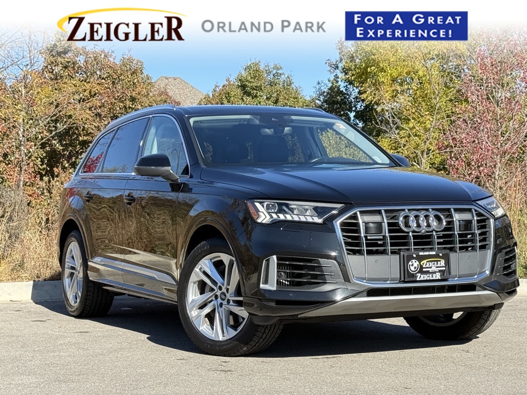 2023 Audi Q7 Premium Plus's photo