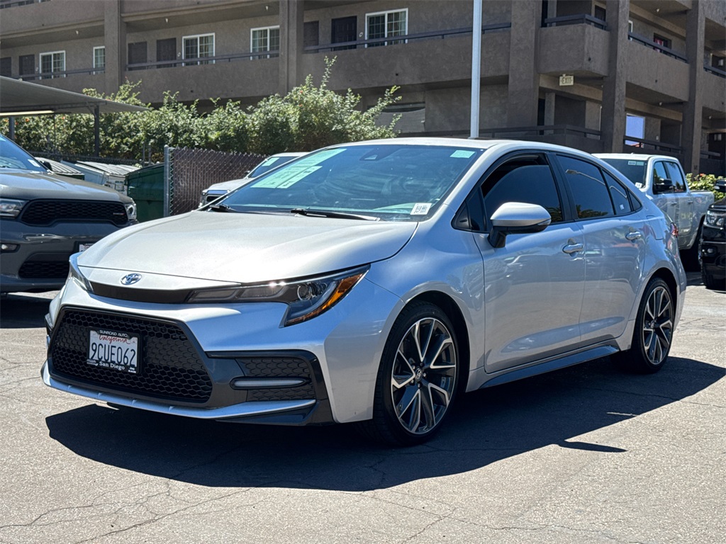 2022 Toyota Corolla XSE photo 4