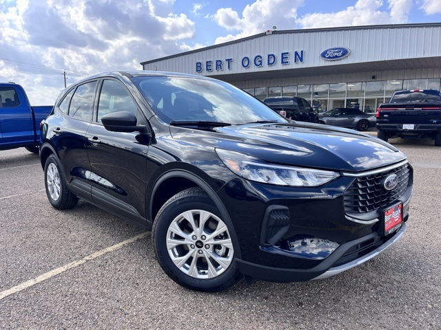 2025 Ford Escape Active's photo