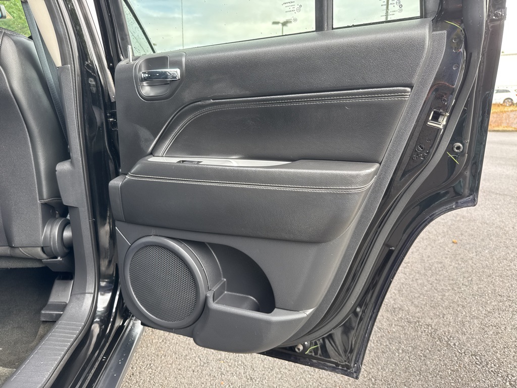 2017 Jeep Compass Latitude High Altitude photo 20