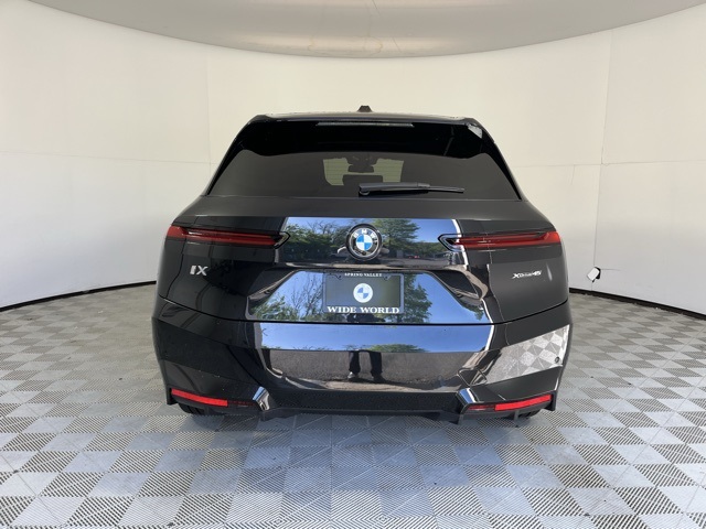 2026 Bmw iX photo 5