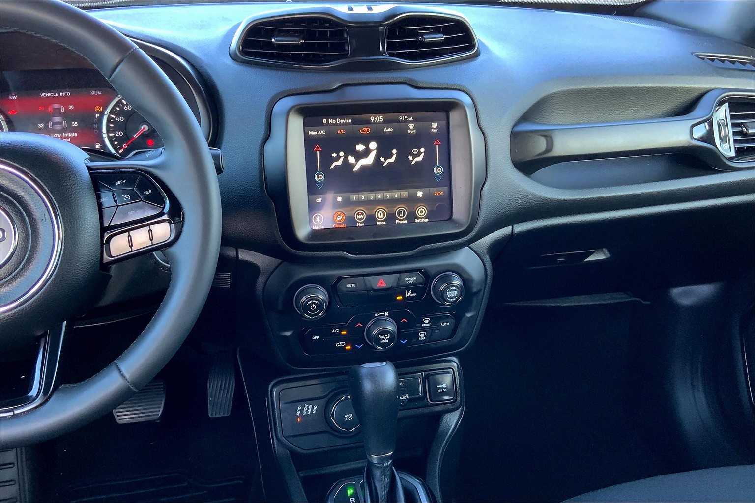 2022 Jeep Renegade Altitude photo 6