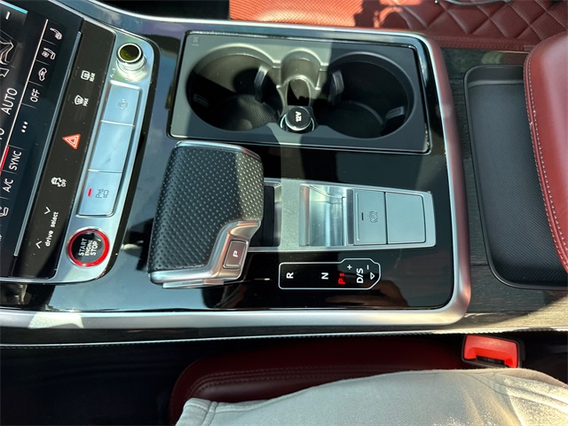 2021 Audi SQ7 Prestige photo 21
