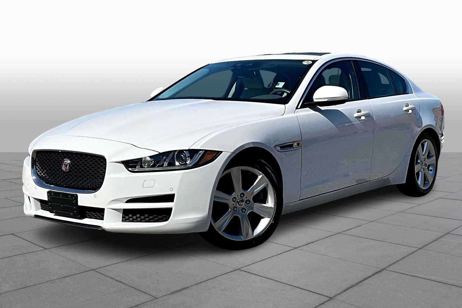 2017 Jaguar XE Premium