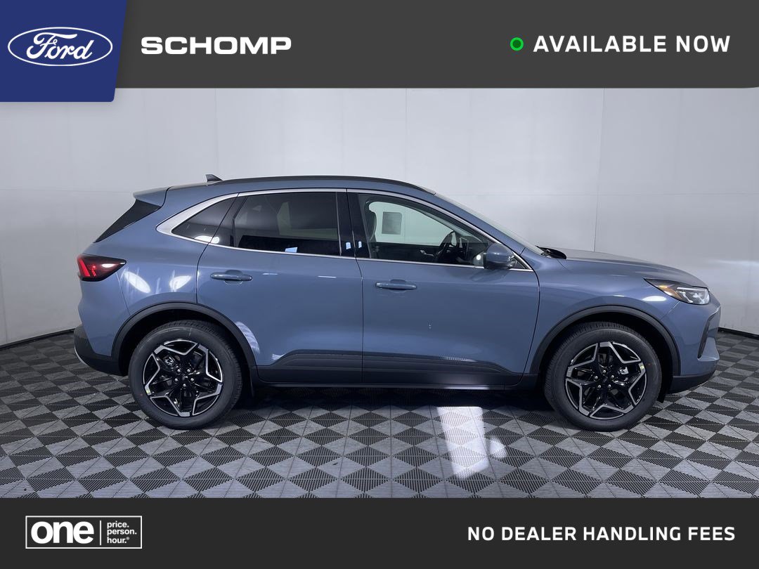 2026 Ford Escape SEL's photo