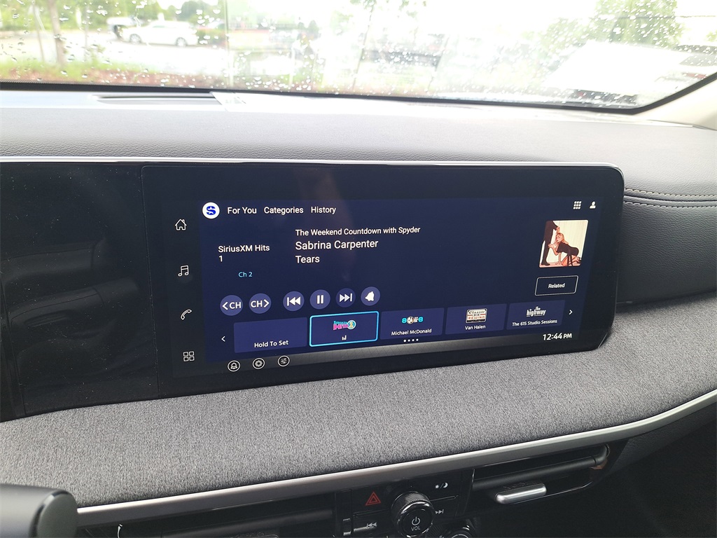 2026 Nissan Kicks SV photo 27