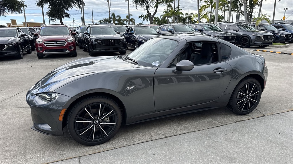 2025 Mazda MX-5 Miata Miata RF Grand Touring photo 10