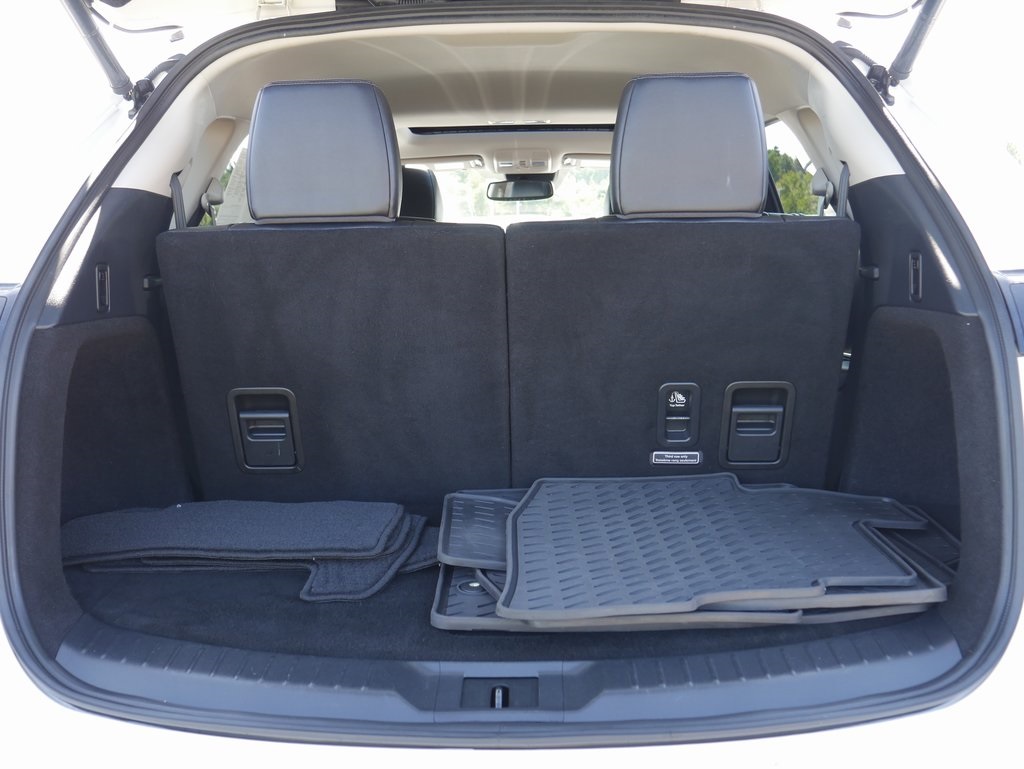 2023 Mazda CX-9 Touring photo 11