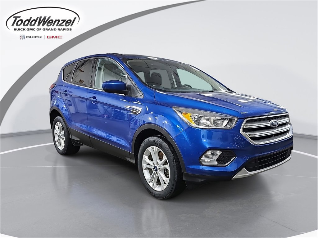 2019 Ford Escape SE's photo
