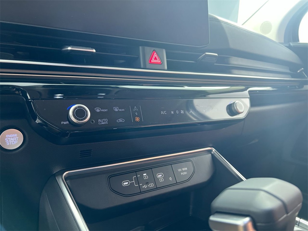2026 Kia Carnival SX Prestige photo 25