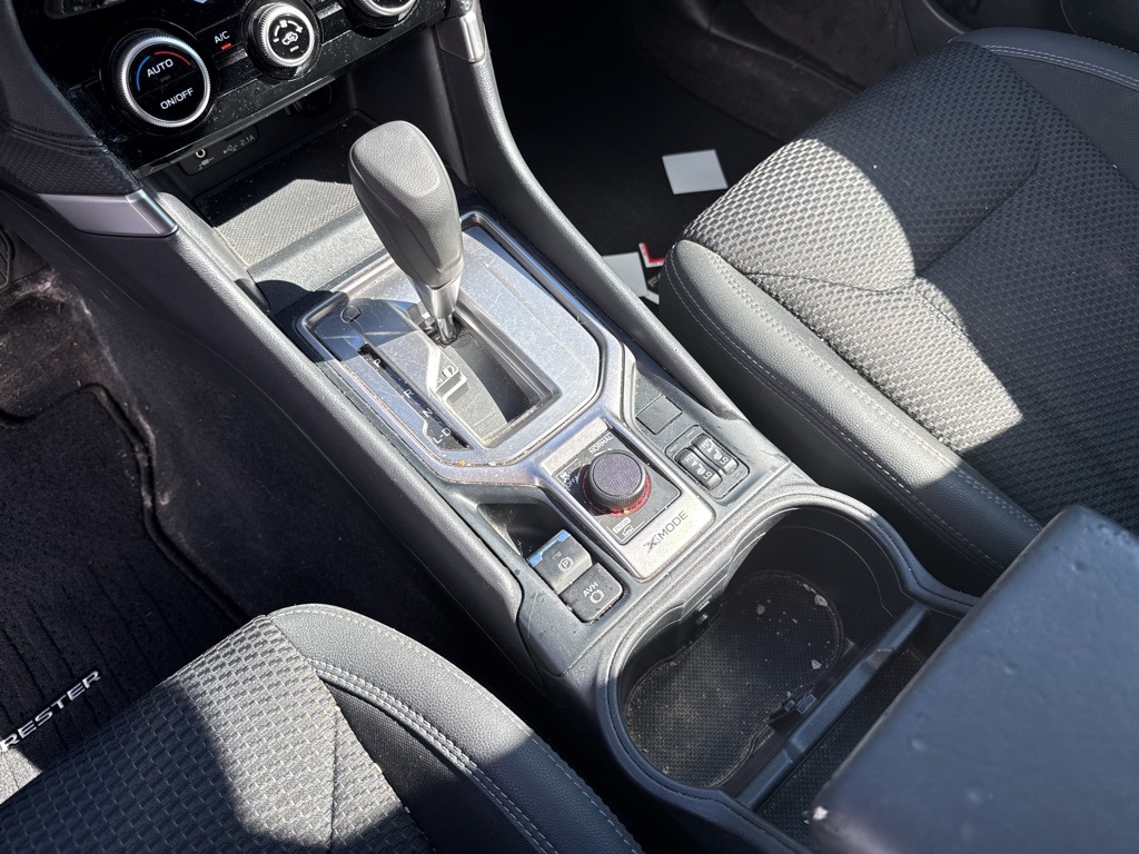 2020 Subaru Forester Premium photo 7