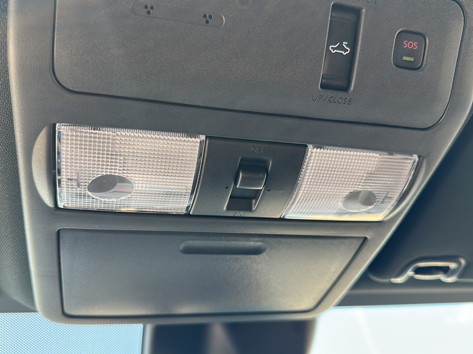 2026 Nissan Frontier Crew Cab PRO-X photo 8