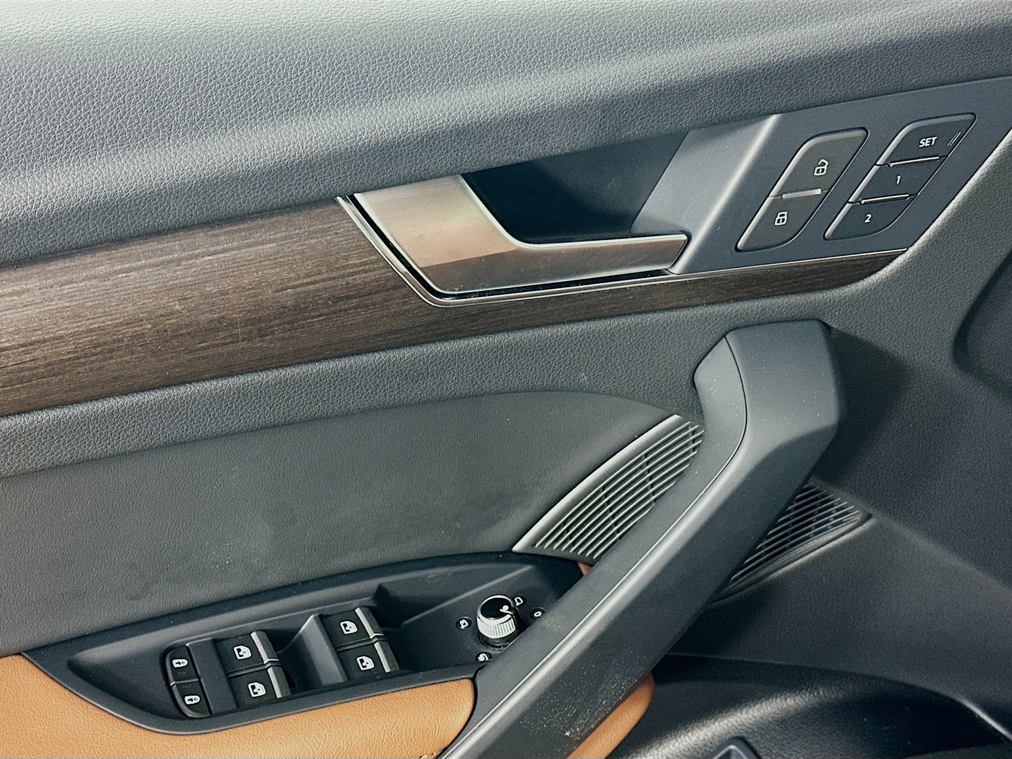 2024 Audi Q5 55 Premium Plus photo 20