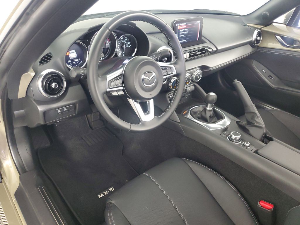 2023 Mazda MX-5 Miata RF Miata Grand Touring photo 11