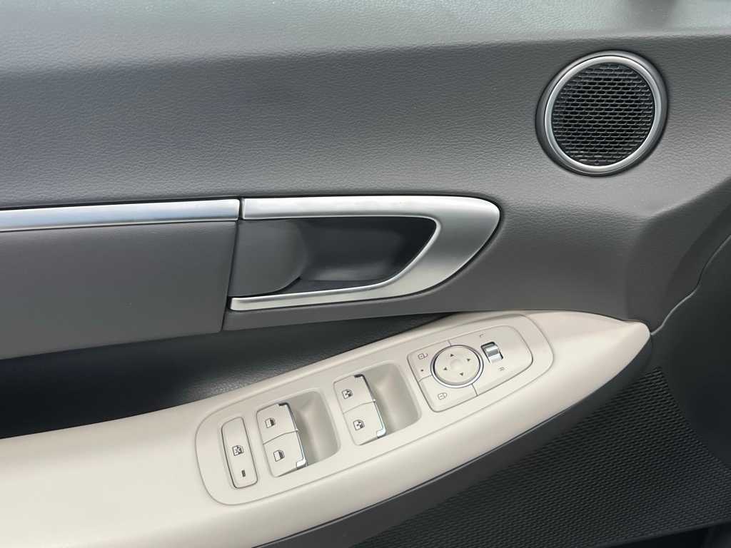 2024 Hyundai Sonata Hybrid SEL photo 31