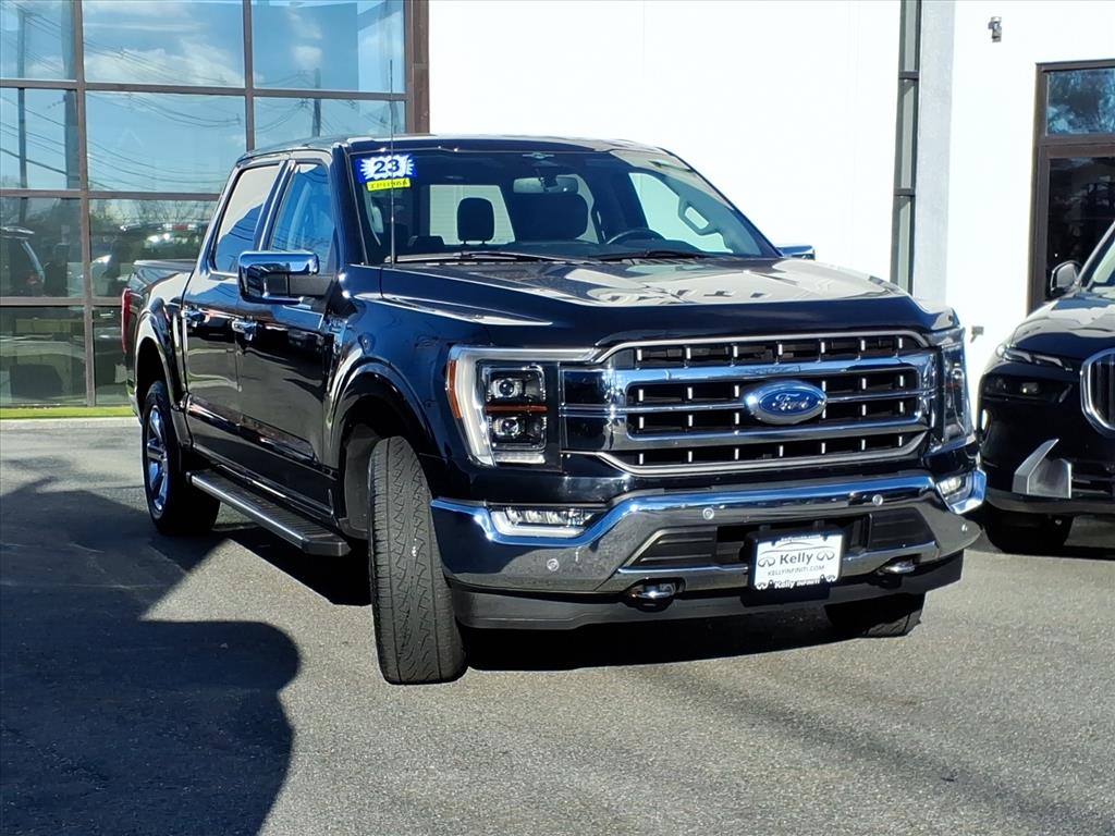 2023 Ford F-150 Lariat photo 2