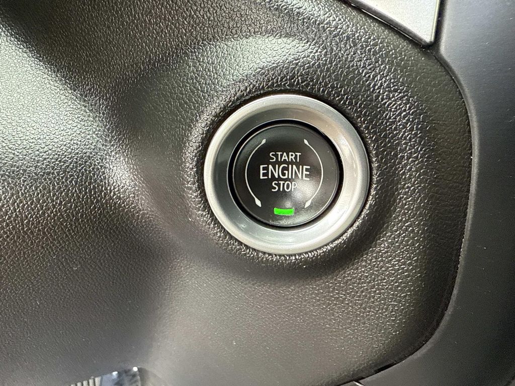 2020 Chevrolet Silverado 1500 LT photo 30