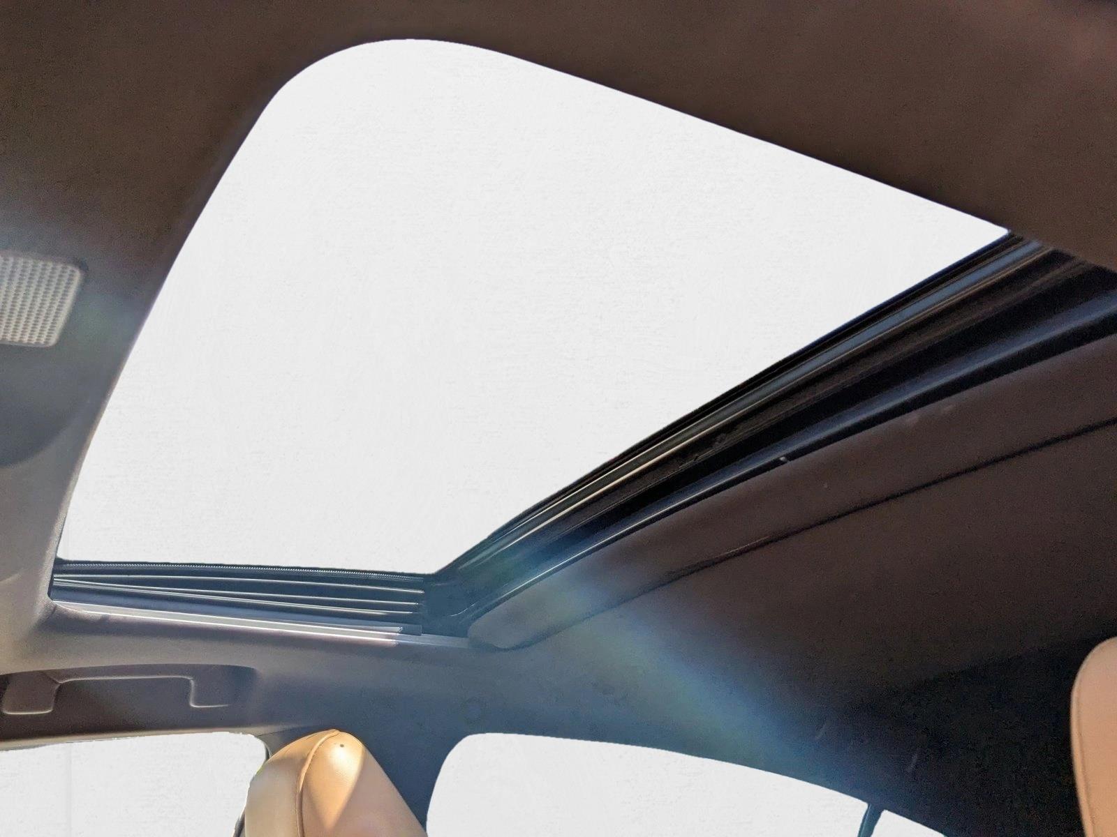 2021 Lexus ES Luxury photo 16