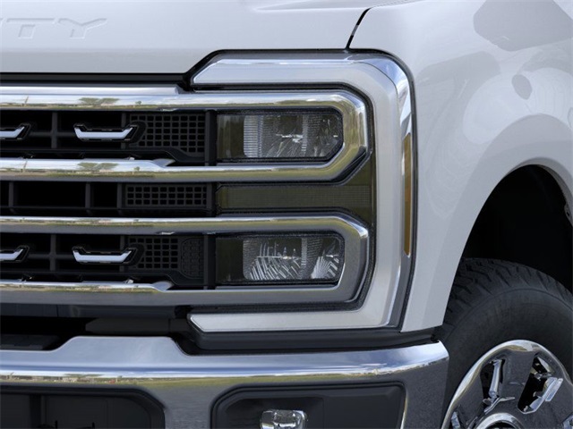 2026 Ford F-350 Lariat photo 18