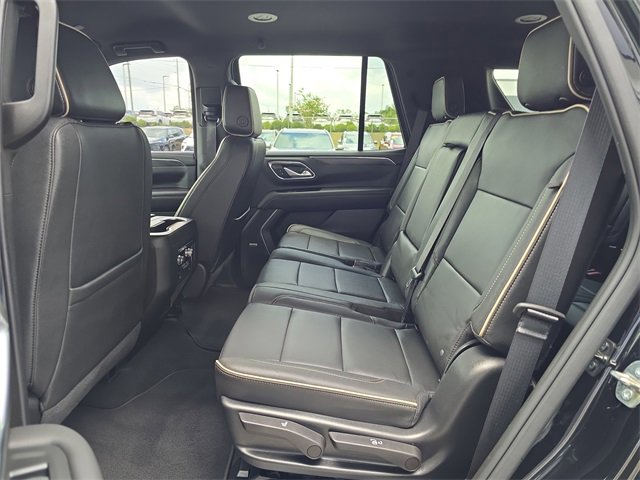 2022 Gmc Yukon SLT photo 13