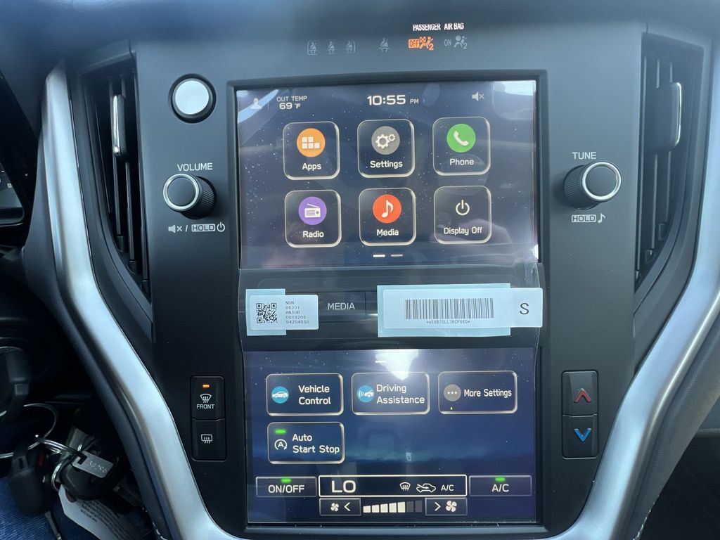 2025 Subaru Legacy Base photo 13