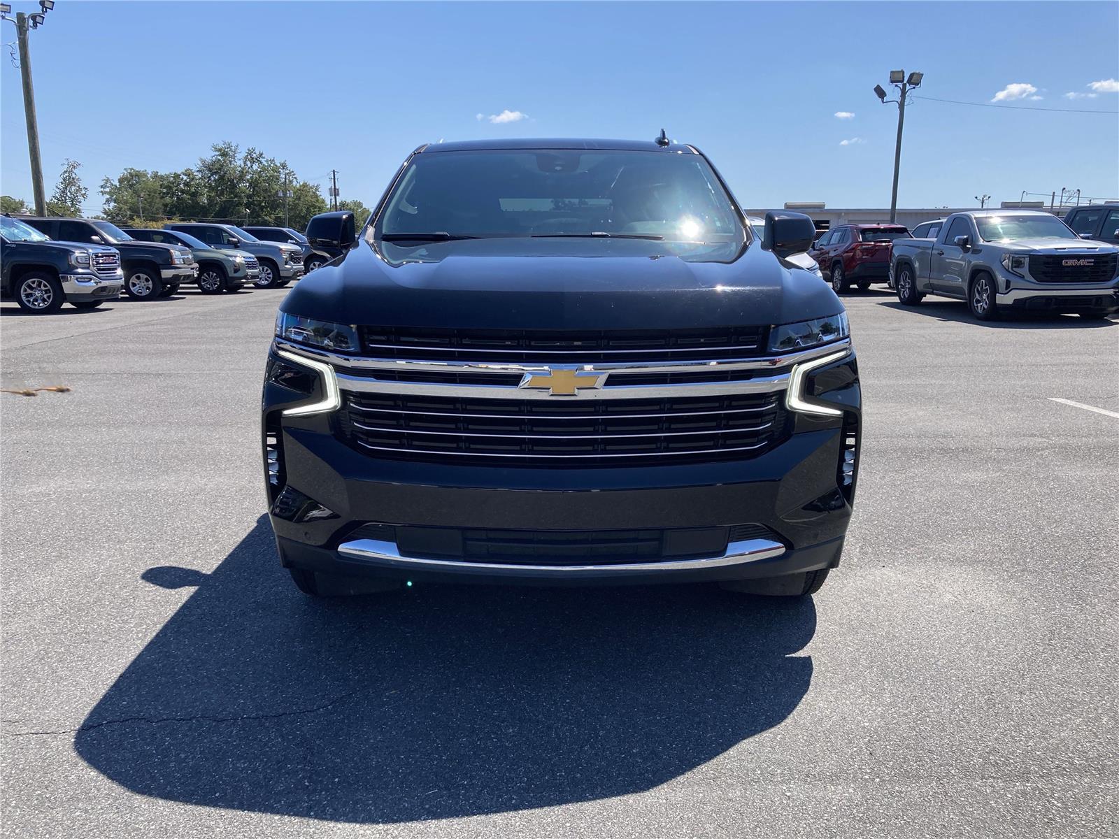 2024 Chevrolet Tahoe LT photo 2