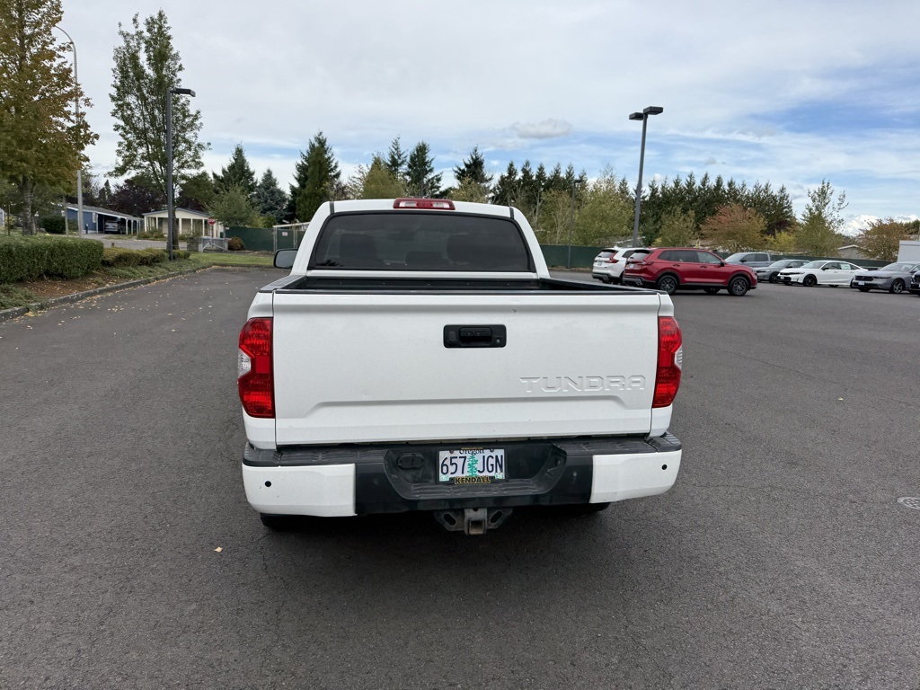 2018 Toyota Tundra SR5 photo 6