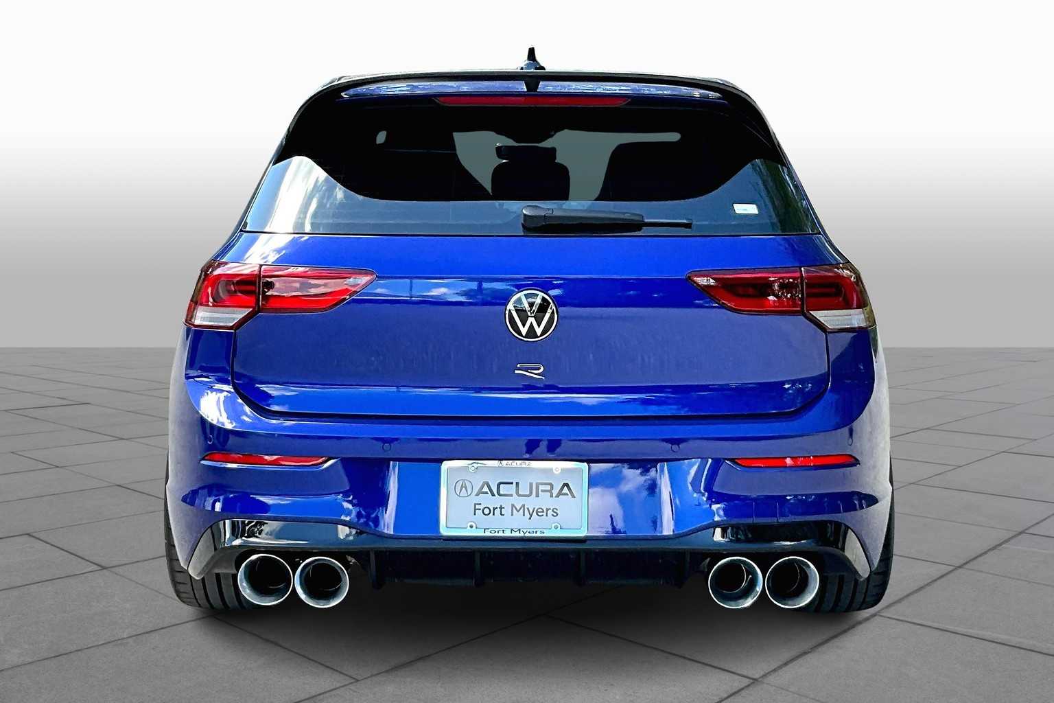2024 Volkswagen Golf R photo 4