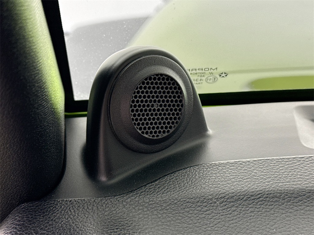 2013 Jeep Wrangler Rubicon photo 18