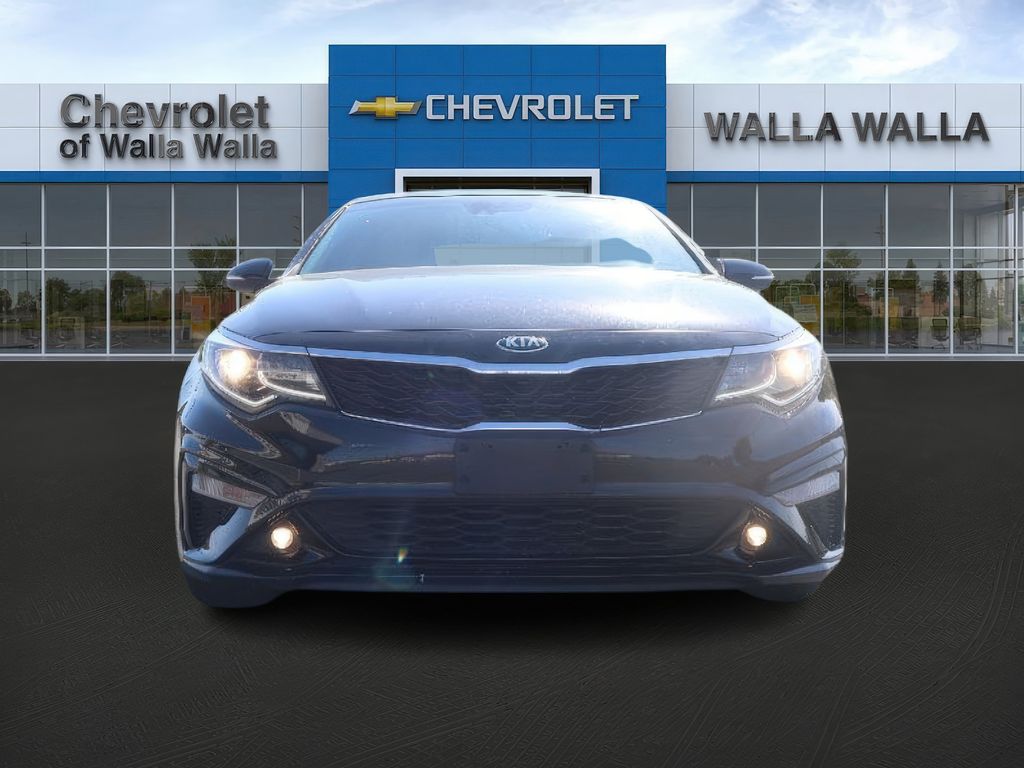 2020 Kia Optima S photo 2