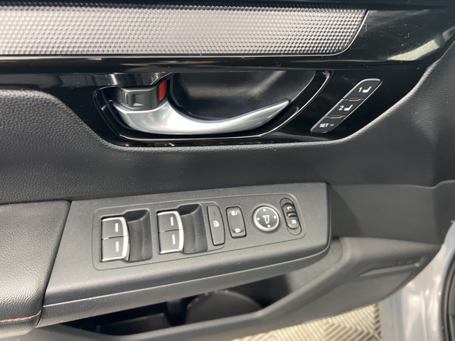 2023 Honda CR-V Hybrid Sport Touring photo 12