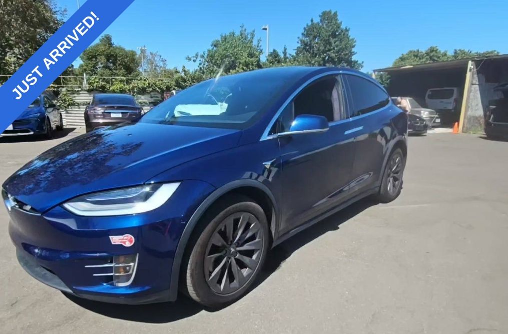 2017 Tesla Model X 100D's photo