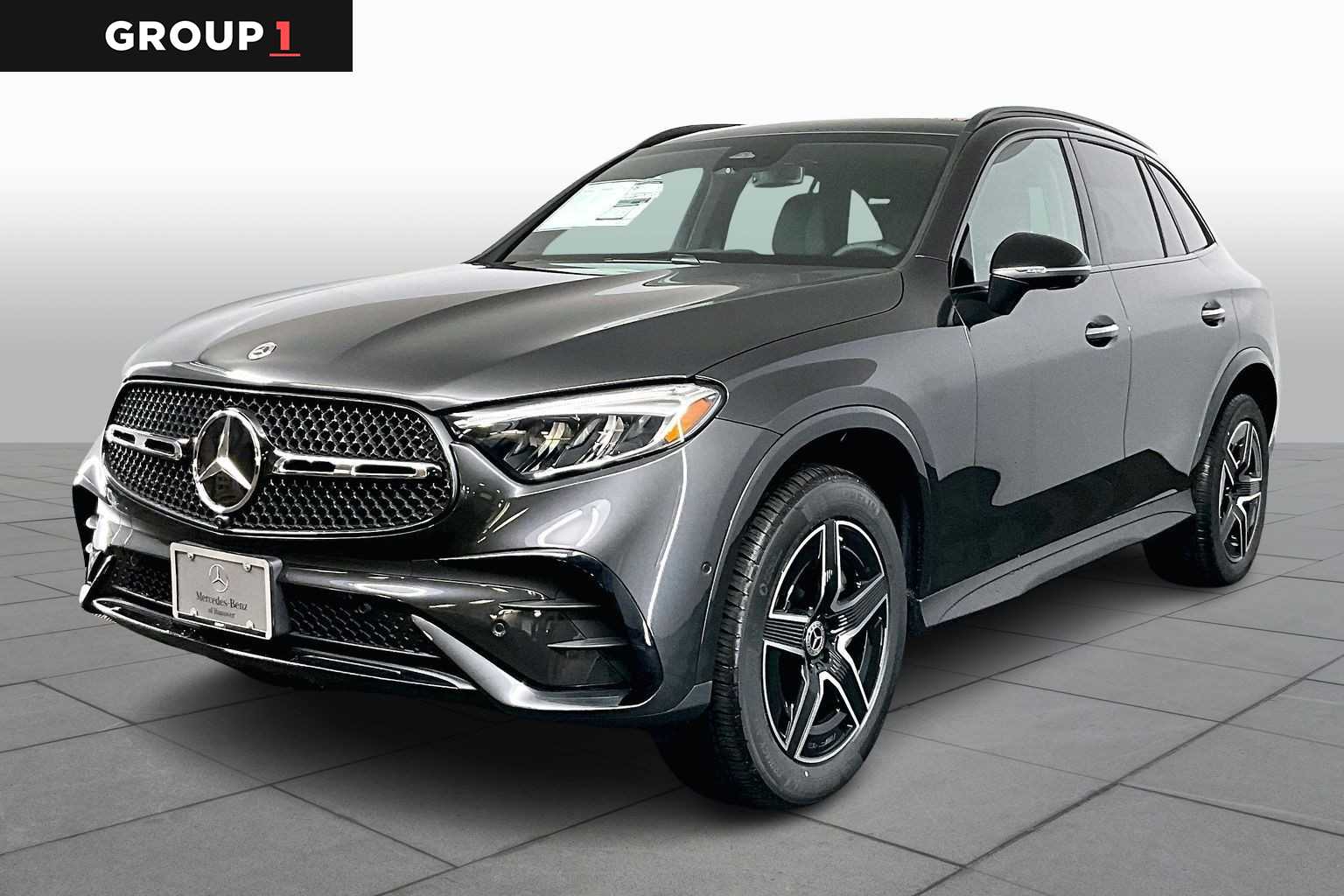 2026 Mercedes-Benz GLC Base's photo
